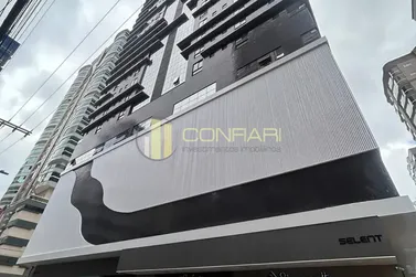 Apartamento &agrave; venda - 206m&sup2; - meia praia