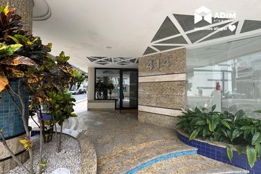 Apartamento para alugar - 87m&sup2; - Centro