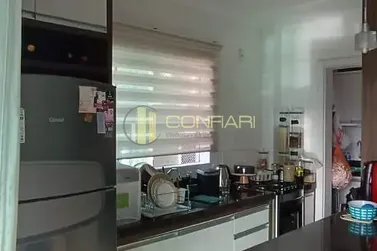 Apartamento &agrave; venda - 70m&sup2; - meia praia