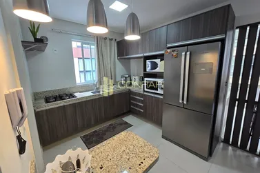 Apartamento &agrave; venda - 130m&sup2; - Meia Praia