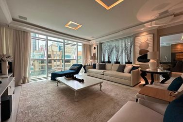 Apartamento &agrave; venda - 281m&sup2; - Meia Praia