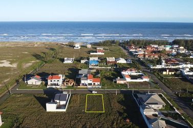 Terreno &agrave; venda - 313m&sup2; - AREIAS CLARAS