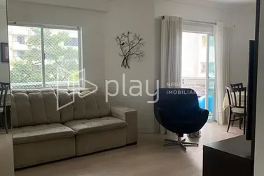 Apartamento &agrave; venda - 112m&sup2; - Meia Praia