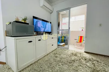 Apartamento &agrave; venda - 60m&sup2; - Meia Praia