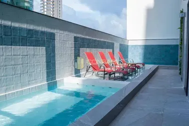 Apartamento para alugar - 127m&sup2; - Meia Praia