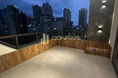 Apartamento &agrave; venda - 186m&sup2; - Meia Praia