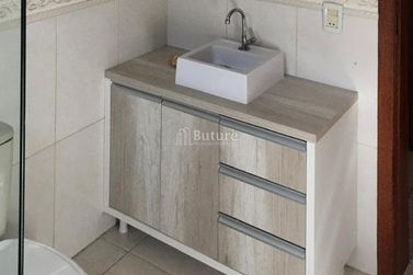 Casa &agrave; venda - 210m&sup2; - 