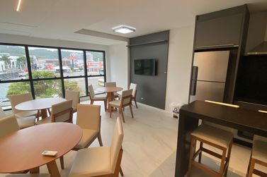 Apartamento para alugar - 64m&sup2; - Centro