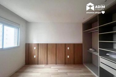 Apartamento para alugar - 143m&sup2; - Centro