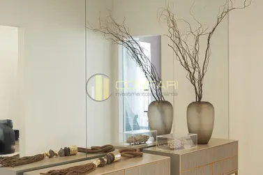 Apartamento &agrave; venda - 148m&sup2; - Meia Praia
