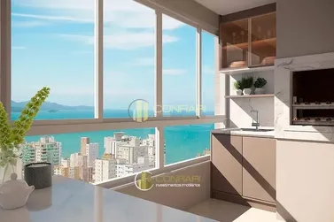 Apartamento &agrave; venda - 116m&sup2; - Meia Praia