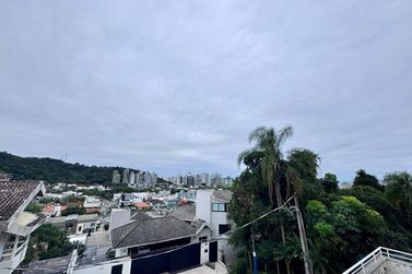 Casa &agrave; venda - 130m&sup2; - Praia dos Amores