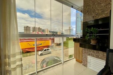 Apartamento &agrave; venda - 130m&sup2; - 