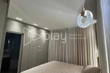 Apartamento &agrave; venda - 145m&sup2; - Meia Praia