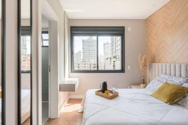 Apartamento &agrave; venda - 102m&sup2; - Meia Praia