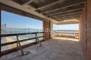 Apartamento &agrave; venda - 144m&sup2; - Pereque