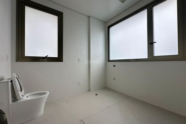 Apartamento &agrave; venda - 330m&sup2; - Praia Brava