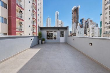 Apartamento &agrave; venda - 45m&sup2; - Centro