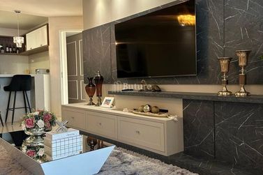 Apartamento &agrave; venda - 229m&sup2; - Meia Praia