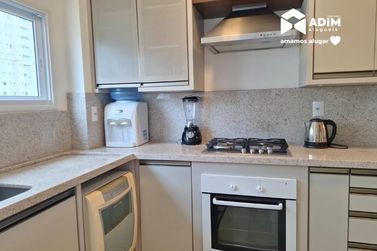 Apartamento para alugar - 127m&sup2; - Meia Praia
