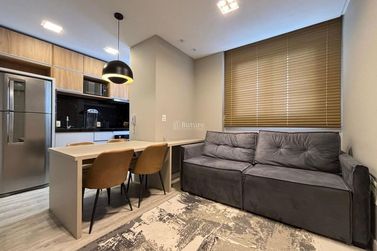 Loft &agrave; venda - 40m&sup2; - Meia Praia
