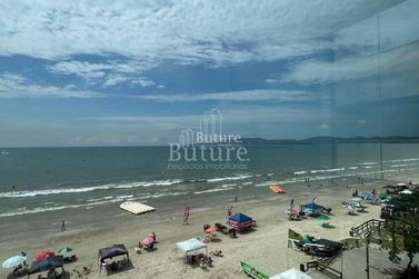 Apartamento &agrave; venda - 30m&sup2; - Meia Praia