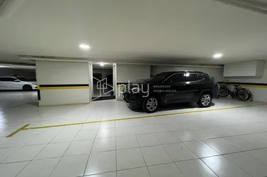 Apartamento &agrave; venda - 115m&sup2; - Meia Praia