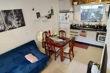Sobrado &agrave; venda - 69m&sup2; - Morretes
