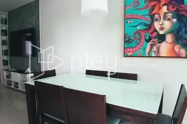 Apartamento &agrave; venda - 85m&sup2; - Meia Praia