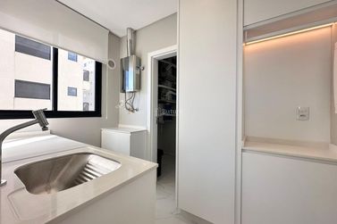 Apartamento &agrave; venda - 1382m&sup2; - Meia Praia