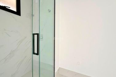 Apartamento &agrave; venda - 180m&sup2; - Meia Praia