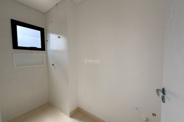 Apartamento &agrave; venda - Meia Praia