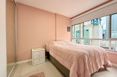 Apartamento &agrave; venda - 120m&sup2; - Centro