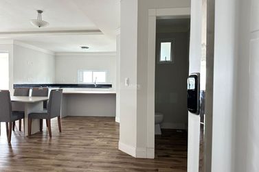 Apartamento &agrave; venda - 169m&sup2; - Meia Praia