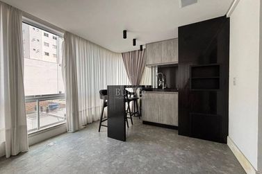 Apartamento &agrave; venda - Meia Praia