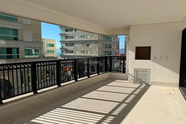Apartamento &agrave; venda - Meia Praia