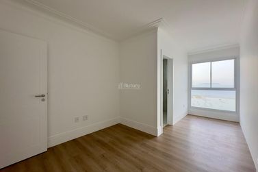 Apartamento &agrave; venda - 190m&sup2; - Centro