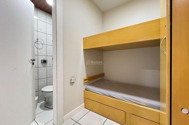 Apartamento &agrave; venda - 160m&sup2; - Meia Praia