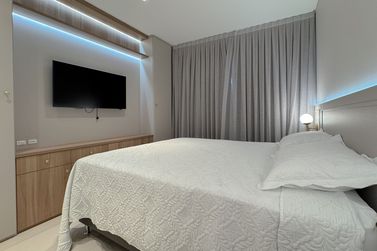 Apartamento &agrave; venda - 124m&sup2; - Meia Praia