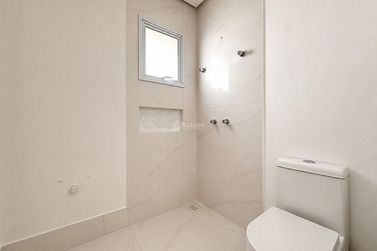 Apartamento &agrave; venda - 130m&sup2; - Centro