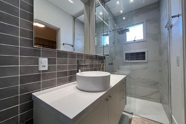 Apartamento &agrave; venda - 305m&sup2; - Meia Praia