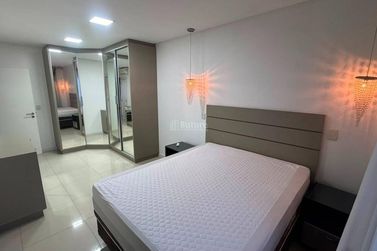 Apartamento para alugar - Meia Praia