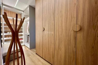 Apartamento &agrave; venda - 210m&sup2; - Centro