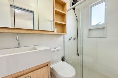 Apartamento &agrave; venda - 136m&sup2; - Meia Praia