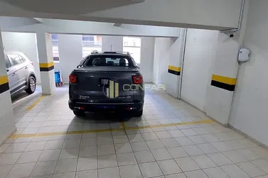 Apartamento para alugar - 106m&sup2; - MEIA PRAIA