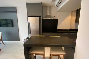 Apartamento para alugar - 64m&sup2; - Centro