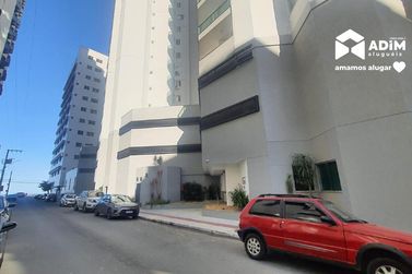 Apartamento para alugar - 100m&sup2; - Centro