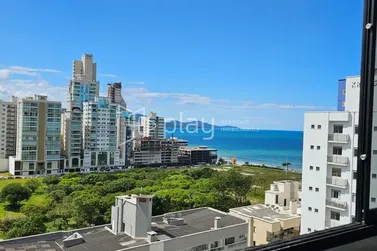 Apartamento &agrave; venda - 127m&sup2; - Meia Praia