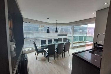 Apartamento &agrave; venda - 301m&sup2; - Meia Praia