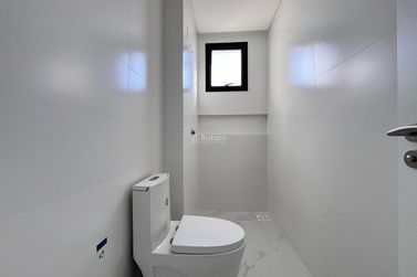 Apartamento &agrave; venda - 153m&sup2; - Meia Praia